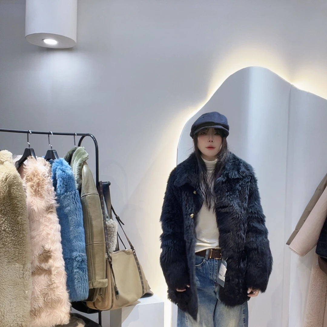 真皮皮毛一体外套223-2910-110斤内