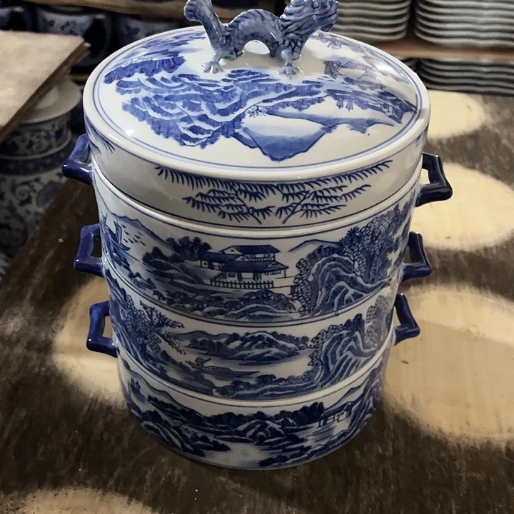 摆件青花瓷手工手绘高温釉下彩，居家摆件四层盒