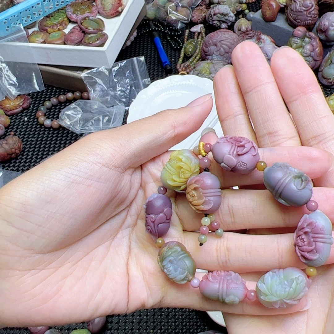 墨***墨未镶嵌手串玛瑙/玉髓手串