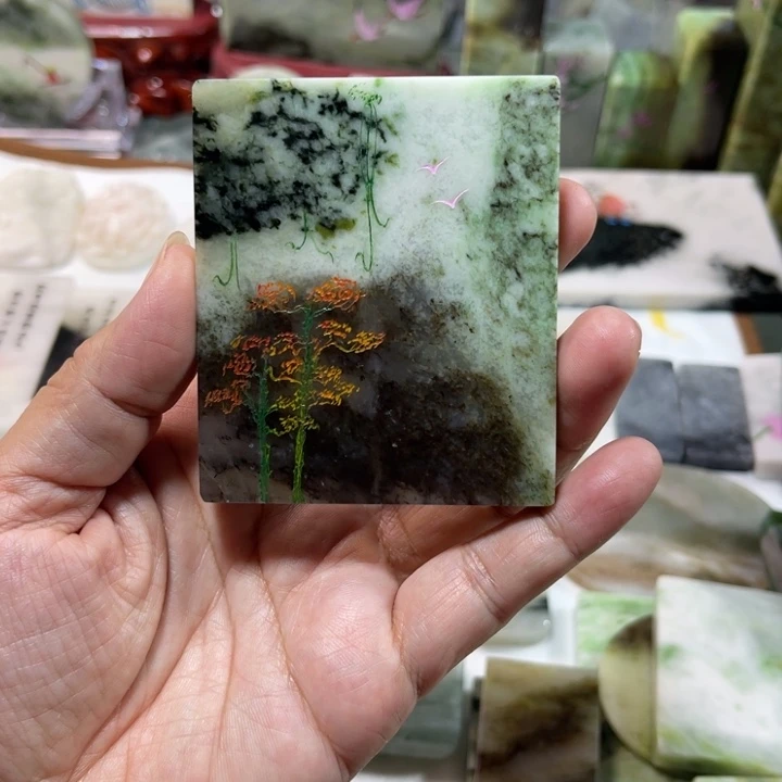 独山玉未镶嵌颈饰