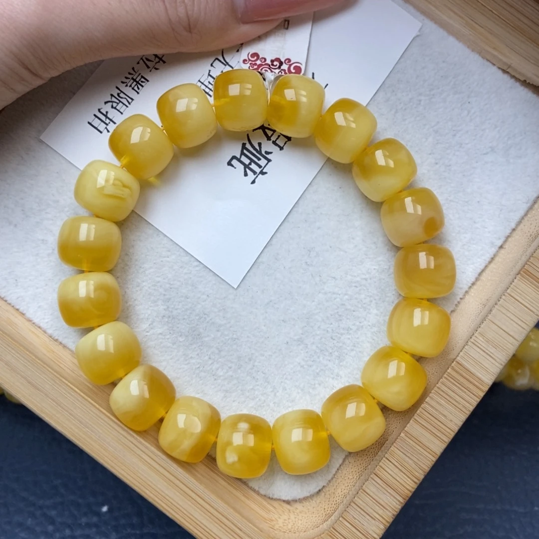 琥珀未镶嵌珠宝奇石3