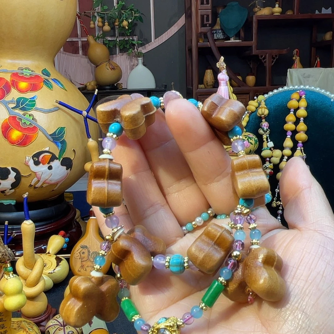 小****大叶紫檀（黑酸枝木类）