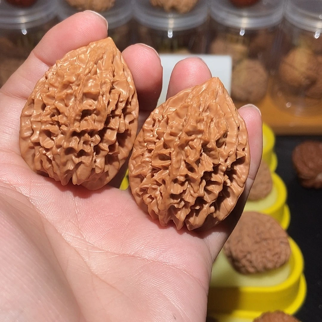 文玩核桃吊坠39招财鼠