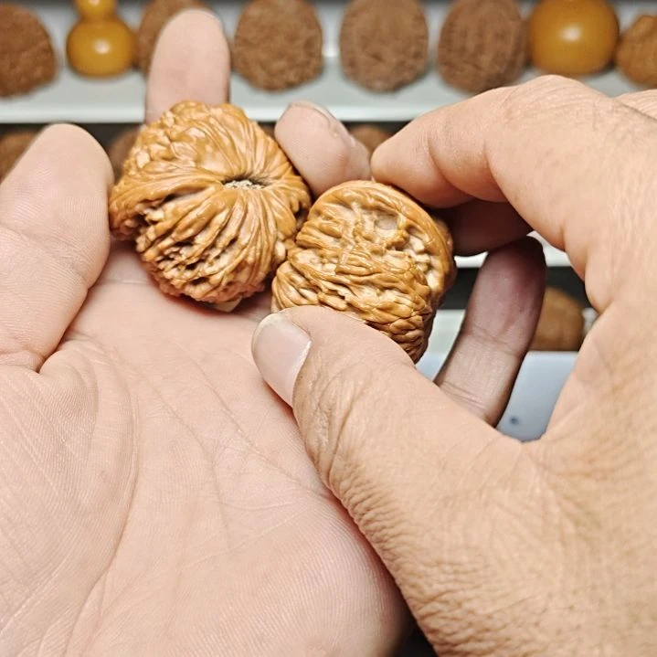 把件桃核H***A无裂无修全品一刀未动