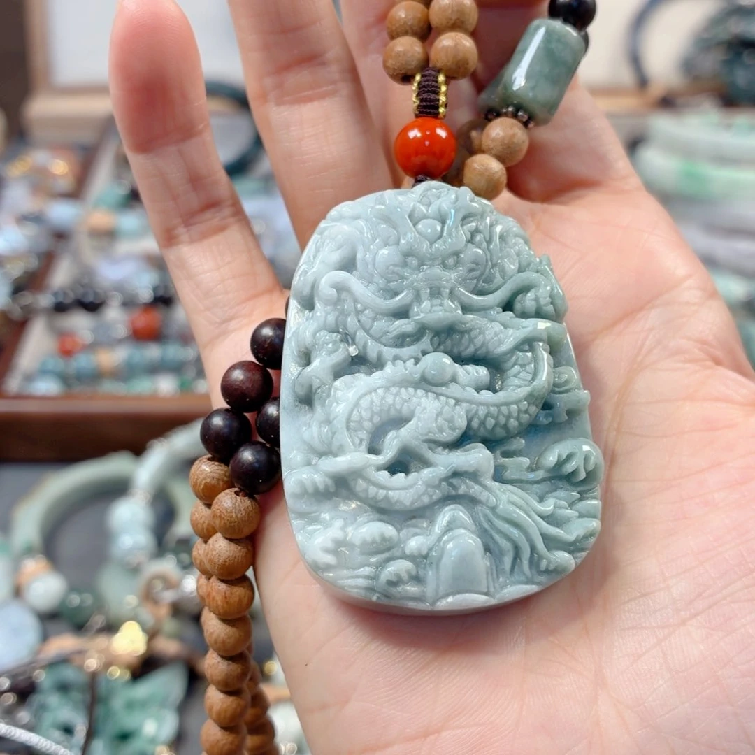 未镶嵌手链翡翠?**?手串