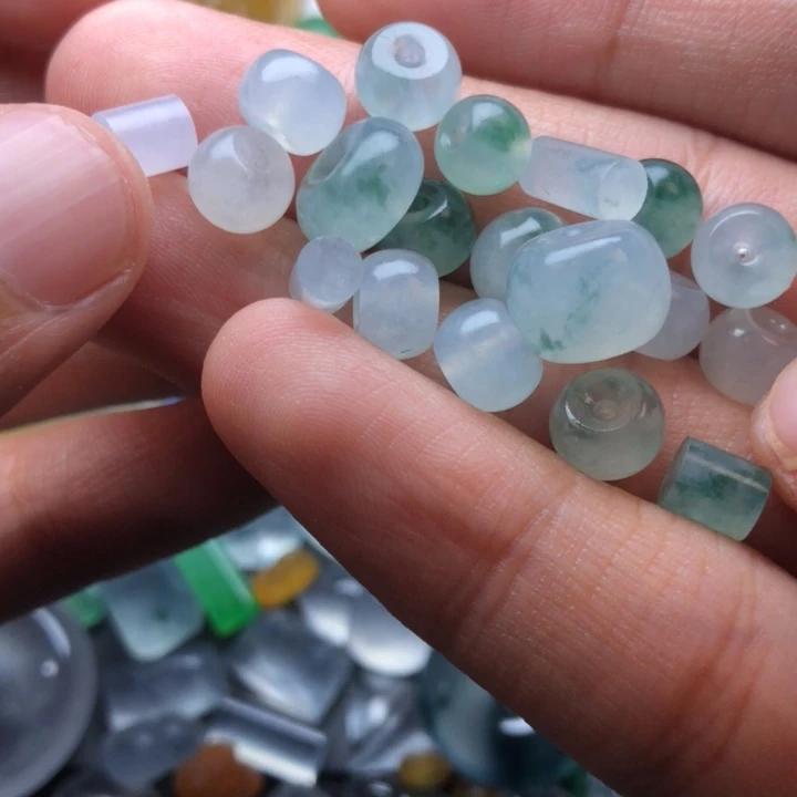 未镶嵌定制翡翠挂件