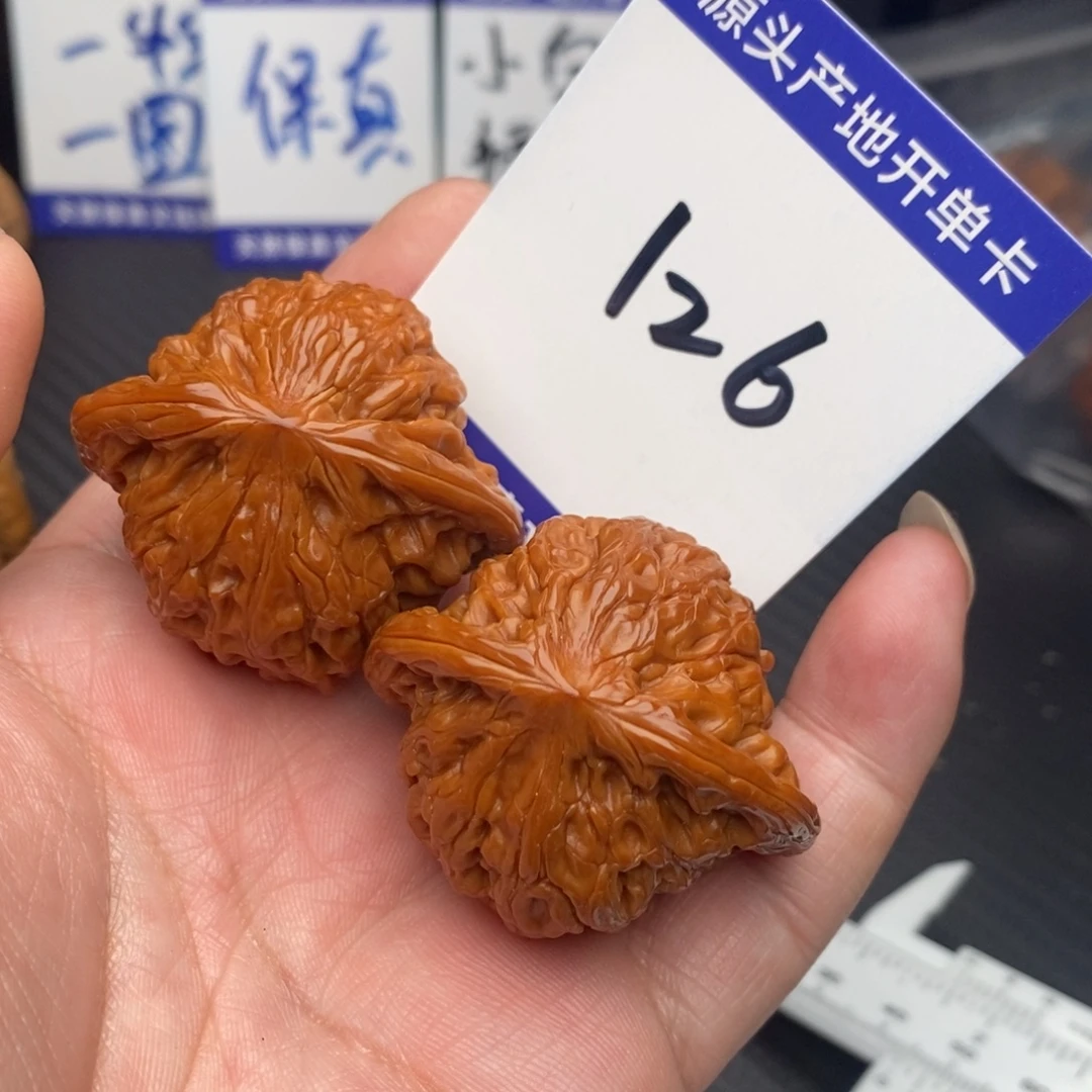 桃核吊坠磨盘40momomomo