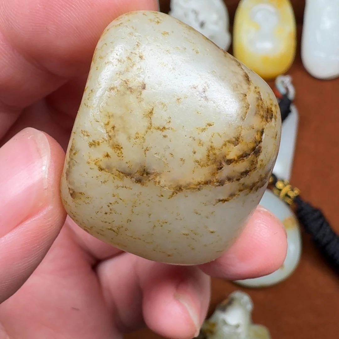 和田玉（子料）未镶嵌颈饰