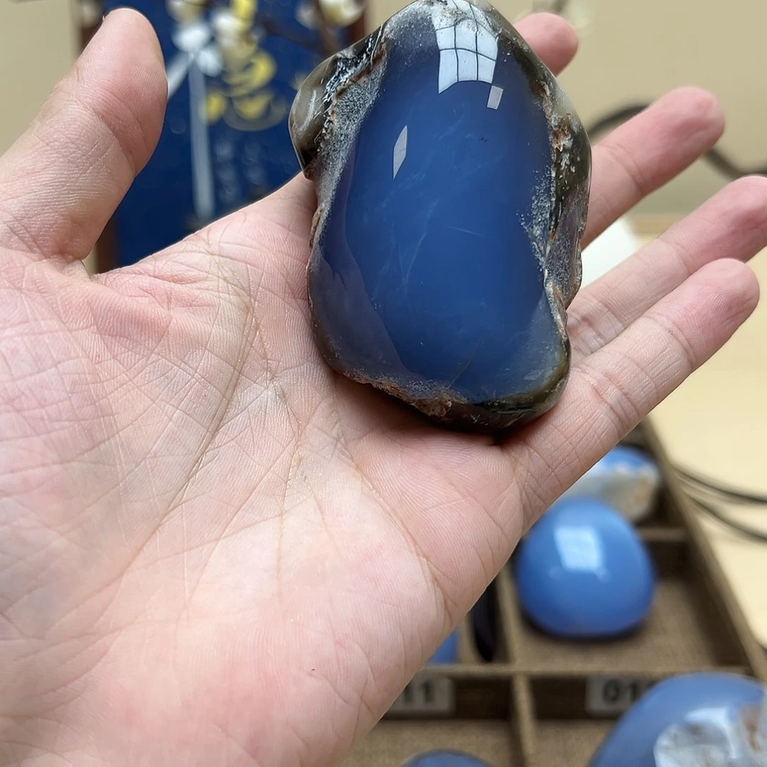 未镶嵌1玛瑙/玉髓珂*