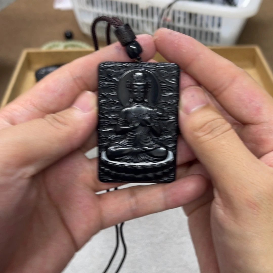 和田玉未镶嵌车挂