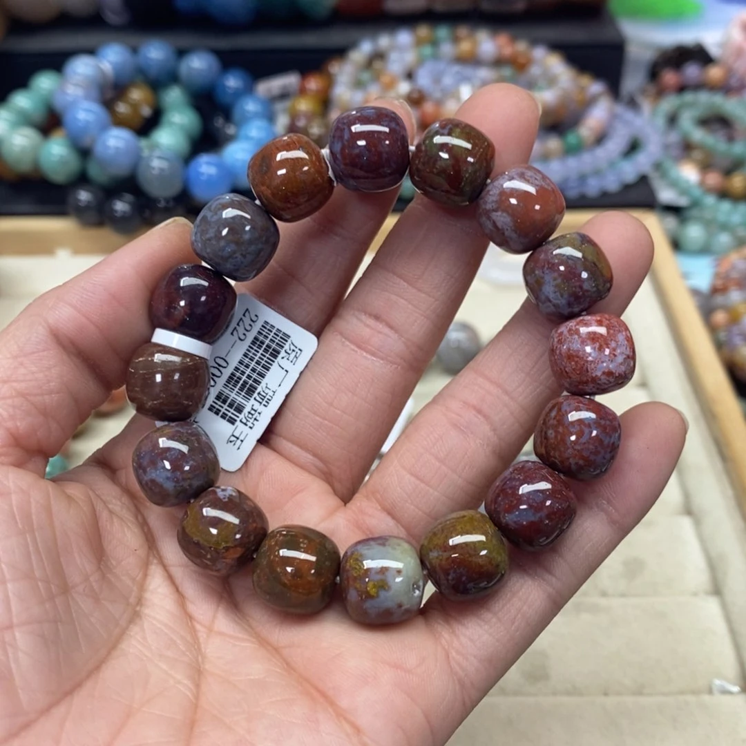 硅化珊瑚（珊瑚玉）手链未镶嵌绿****】240