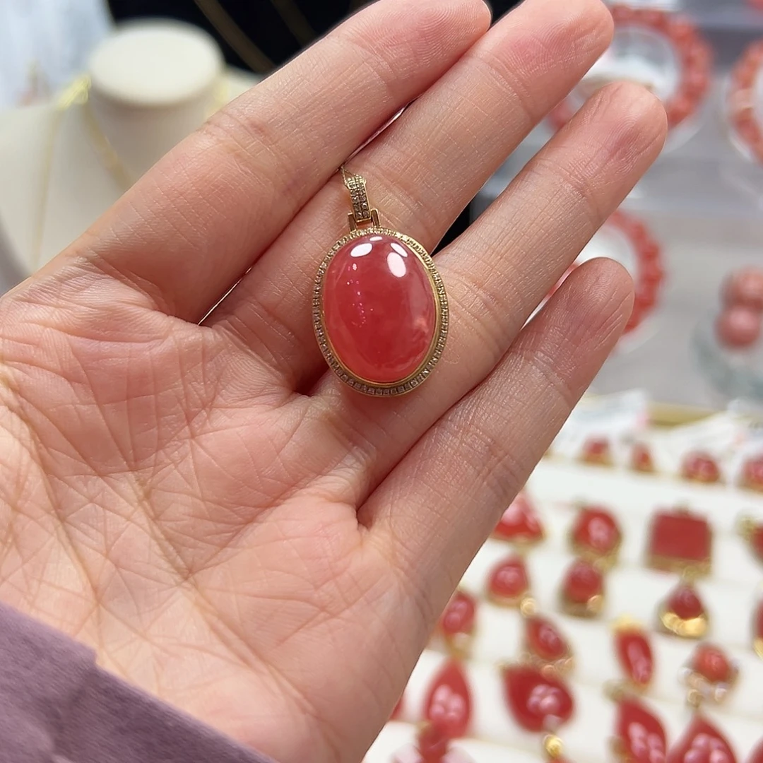 菱锰矿（红纹石）18K金镶嵌吊坠(不含链)