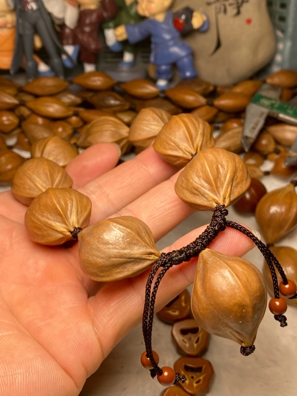 榄核原皮素串大尺寸2.4四花手串扁核