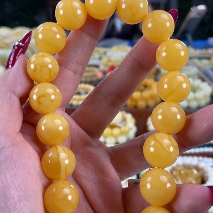 琥珀未镶嵌珠宝奇石15同料手持43.14