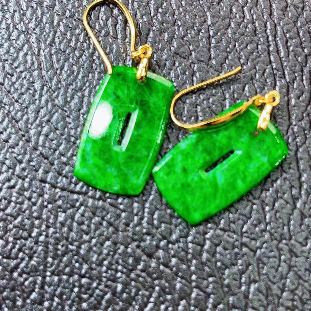 颈饰银S925镶嵌翡翠