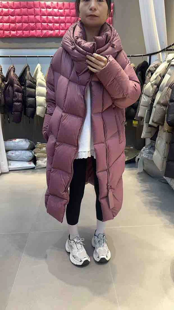 202452时尚百搭带帽保暖外套