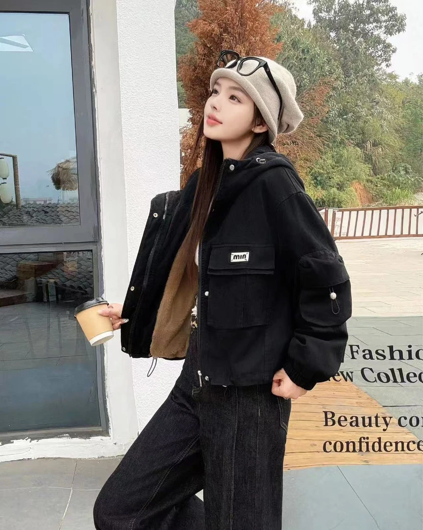 新款加绒显瘦带帽洋气休闲外套1932