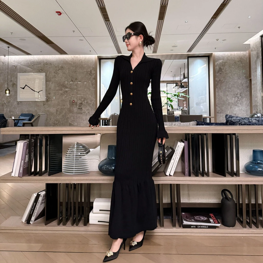 御姐优雅气质针织鱼尾连衣裙秋冬百搭POLO领长袖干练修身包臀长裙