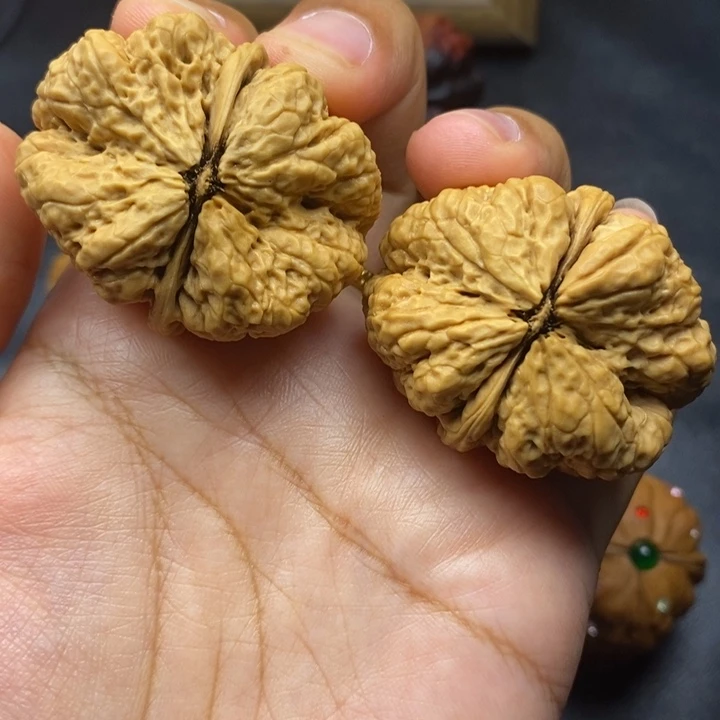 文玩核桃把件博*43尺蝴蝶蟾