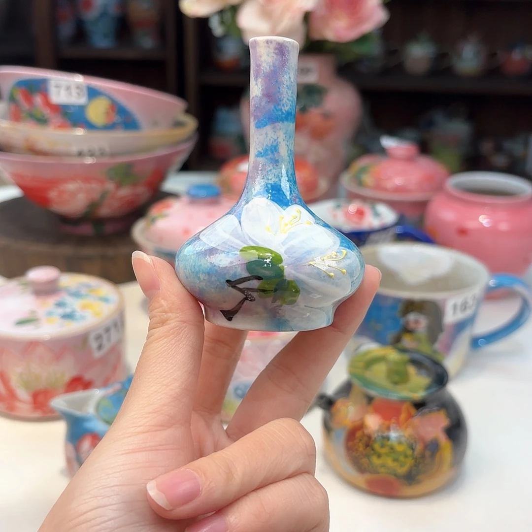 瓷片兔兔的小可爱太