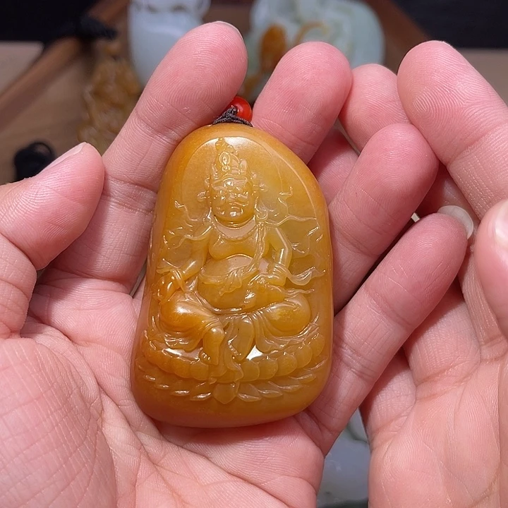 壮***壮和田玉未镶嵌颈饰