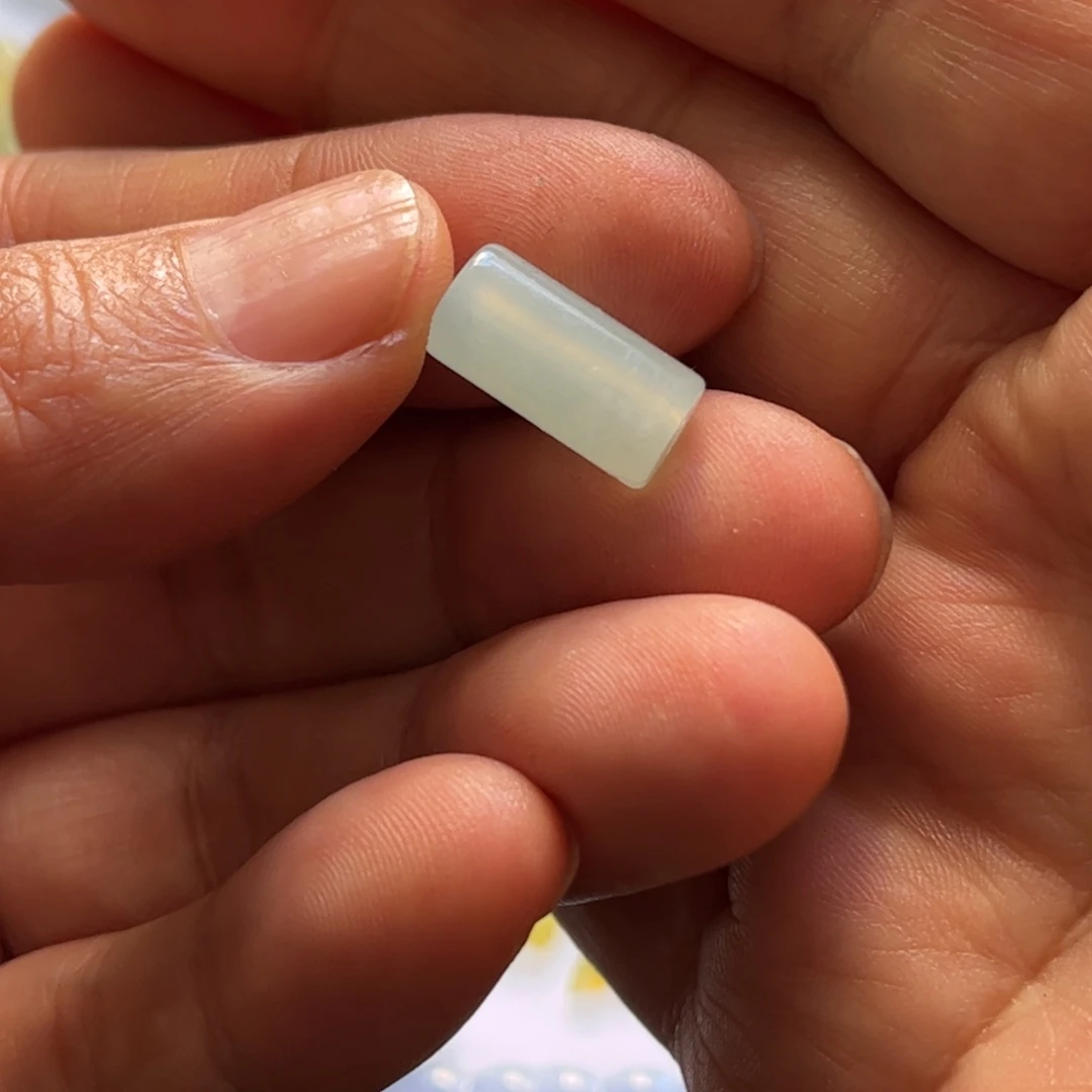 定制翡翠未镶嵌桶珠