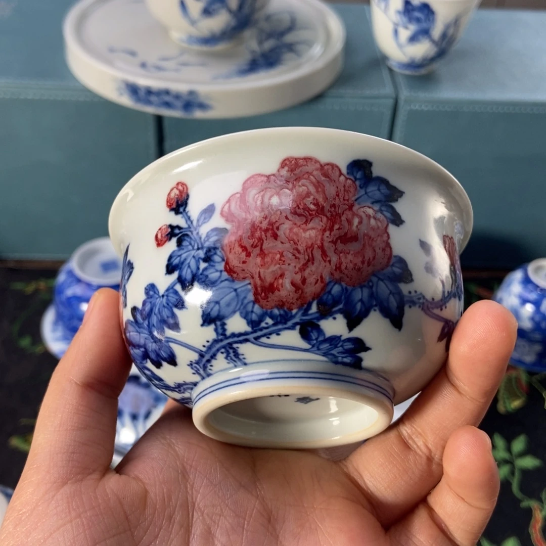 杯水造釉里红芙蓉花炉式