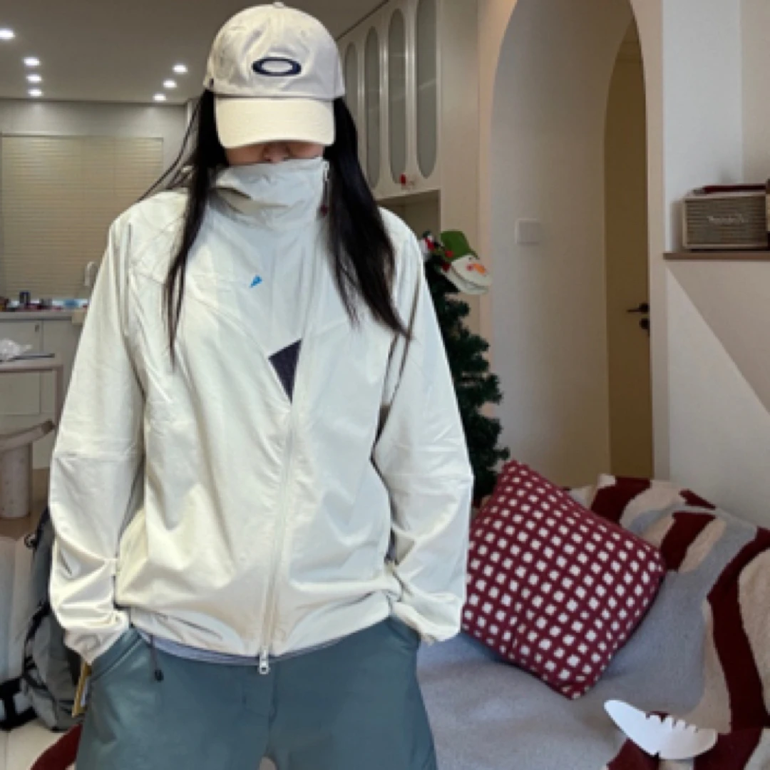 范娜迪斯！户外男士微弹软壳夹克外套