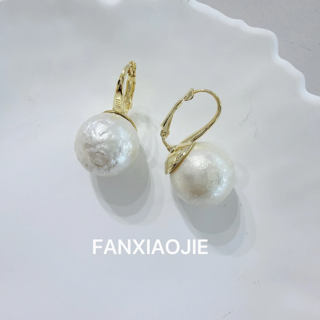 铜合金仿珍珠耳饰 FF奢牌感韩系「人间梦露」百搭千金耳环