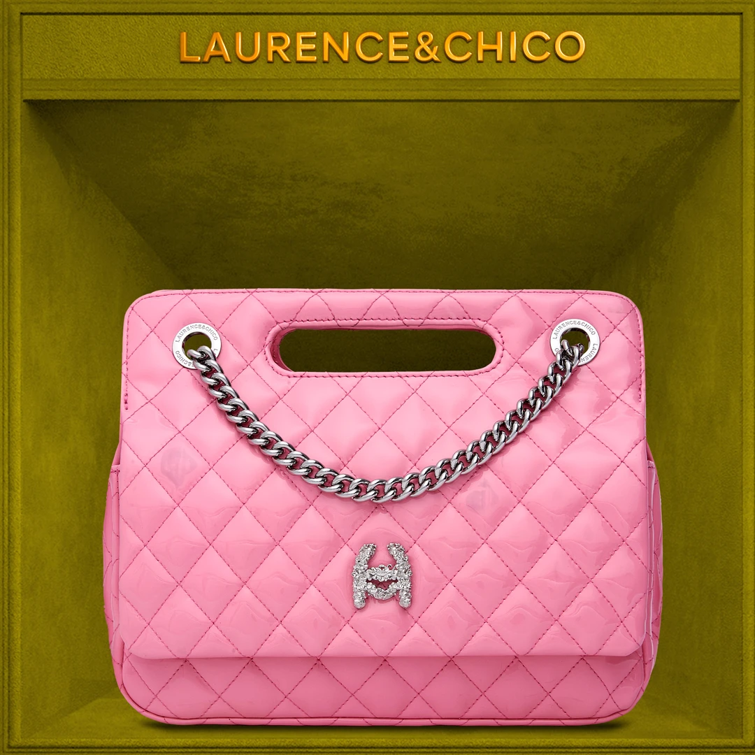 LC粉光漆皮中号牛奶盒C4AE10323093