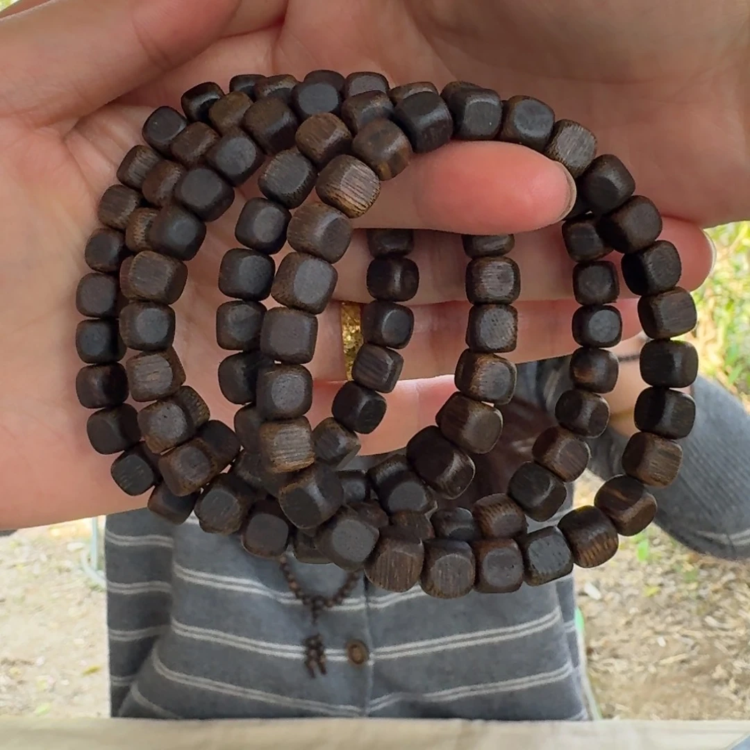 沉香手串绿奇楠沉水单圈约0.7-9多样性发一条