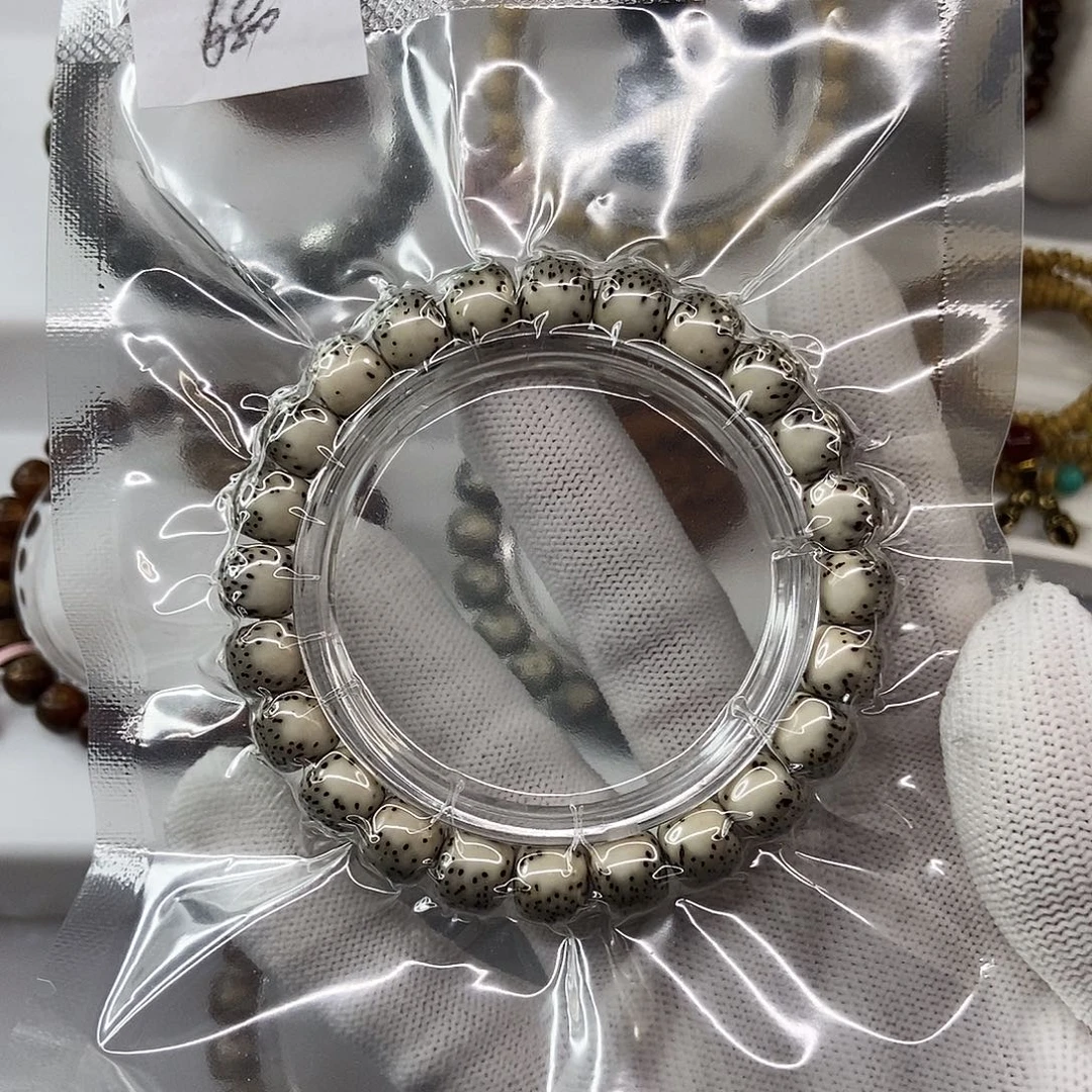 手串星月菩提卡10绿背河豚42