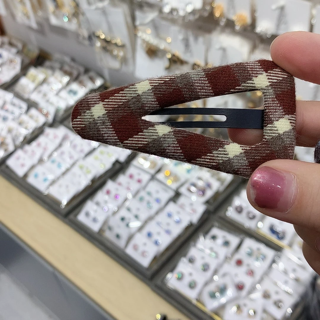 布艺非金属泡菜红格子拜拜单只