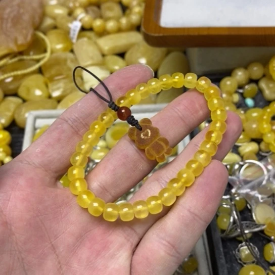 蜜蜡裸石未镶嵌多样性发货