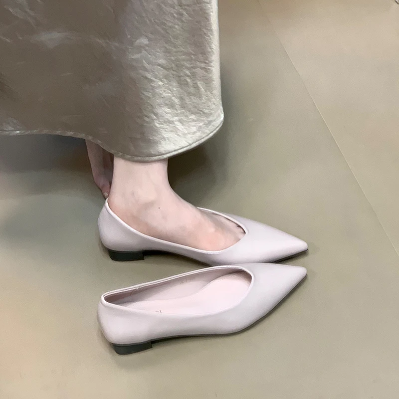 2025新款早春法式气质浅口尖头单鞋女低跟婚鞋伴娘鞋