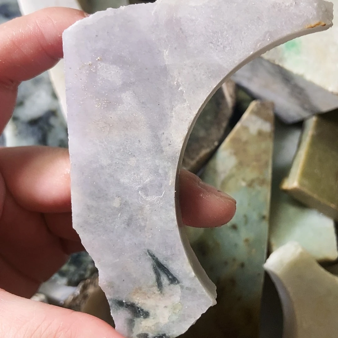 翡翠未镶嵌颈饰天然翡翠