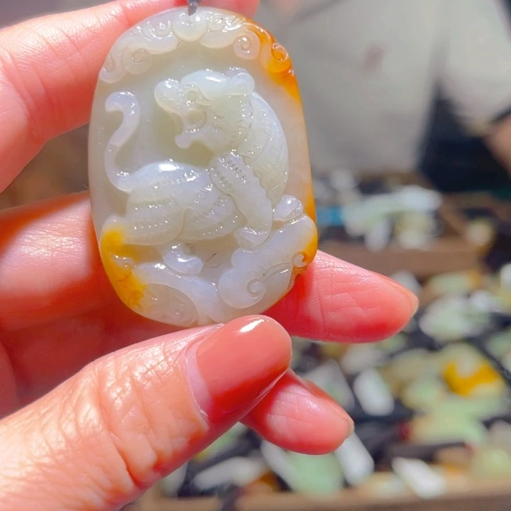 【闪购商品】和田玉未镶嵌颈饰