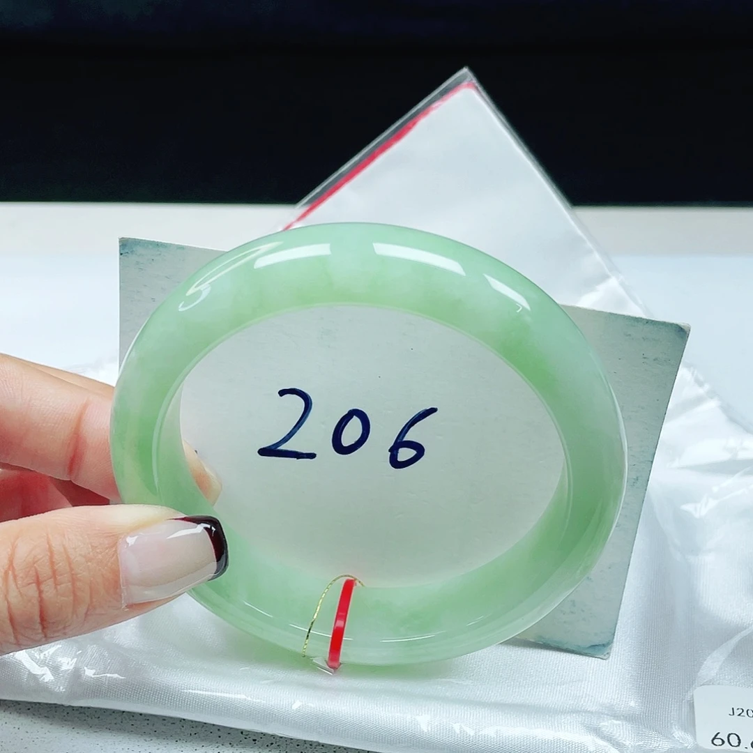 翡翠未镶嵌手镯 正圈60+