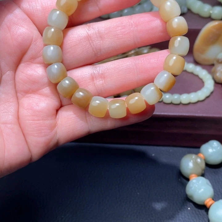 超****和田玉未镶嵌挂件