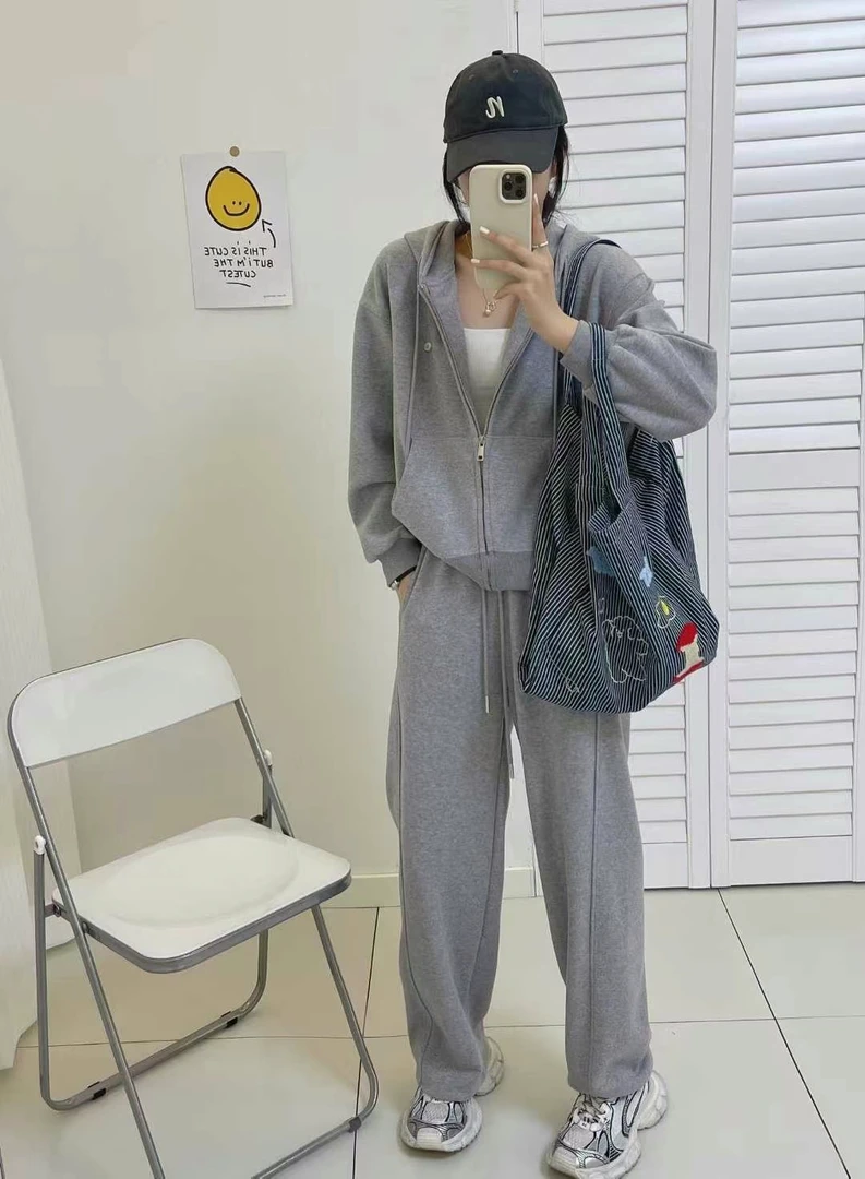 NO退换2025春季新款宽松休闲慵懒拉链上下女装