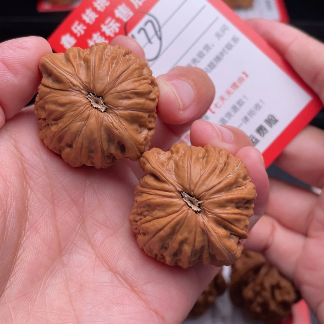 文玩核桃把件铁锤37