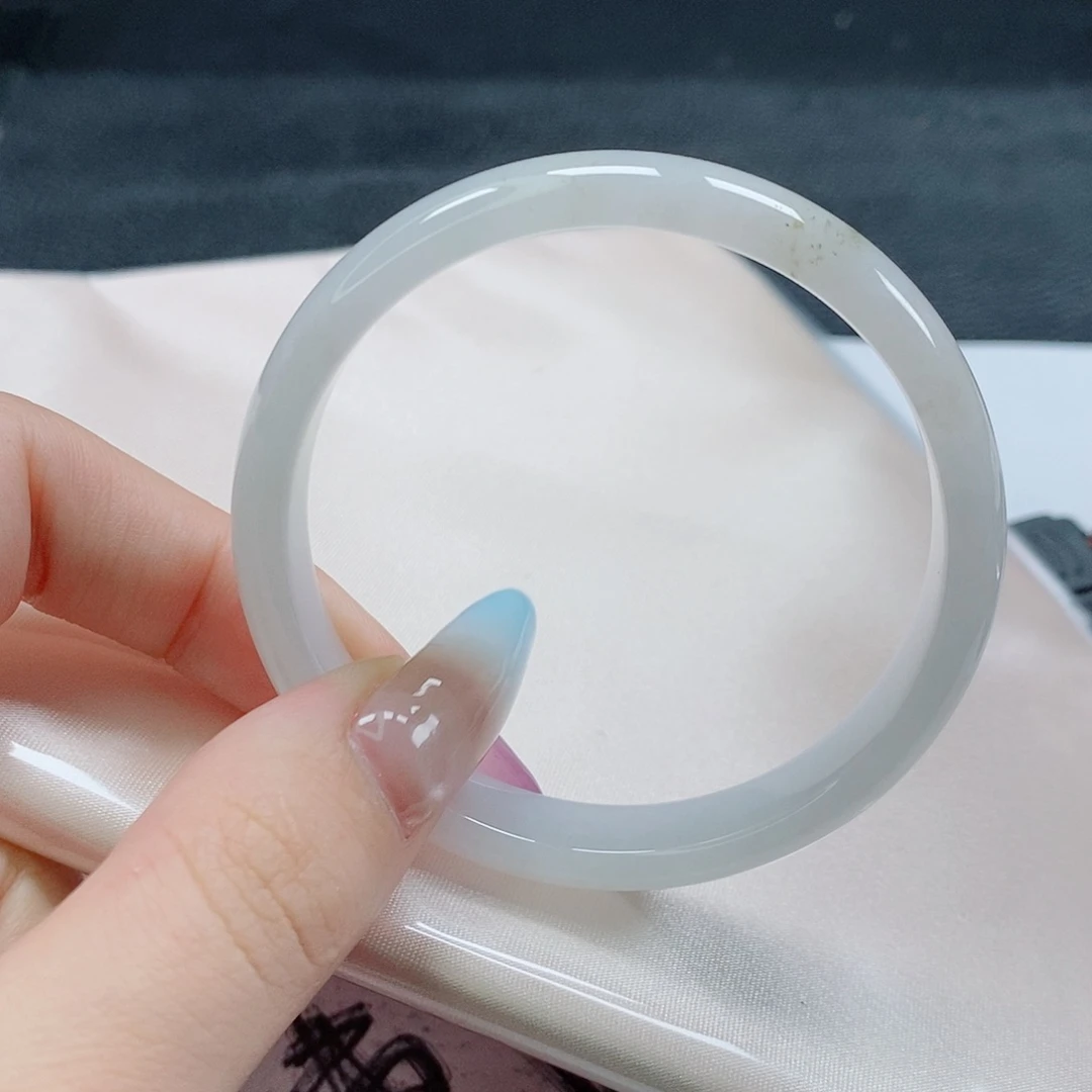 【闪购商品】未镶嵌手镯翡翠532号