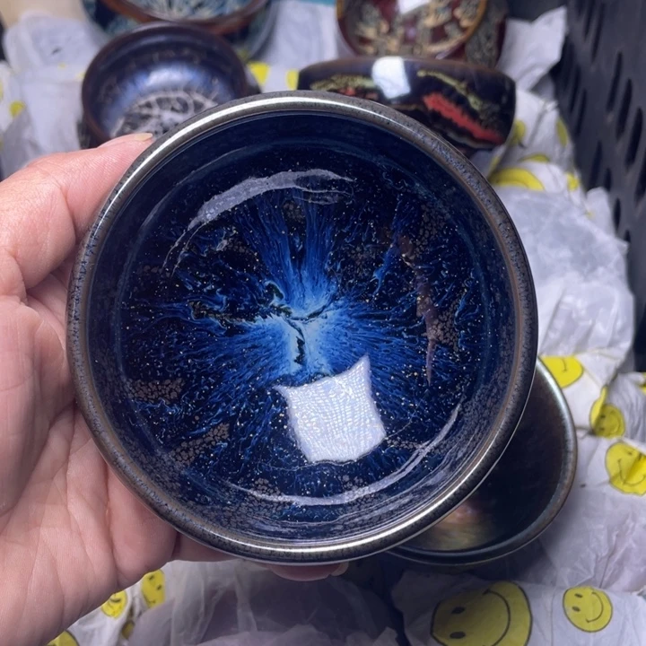 茶盏在干嘛我也要上班