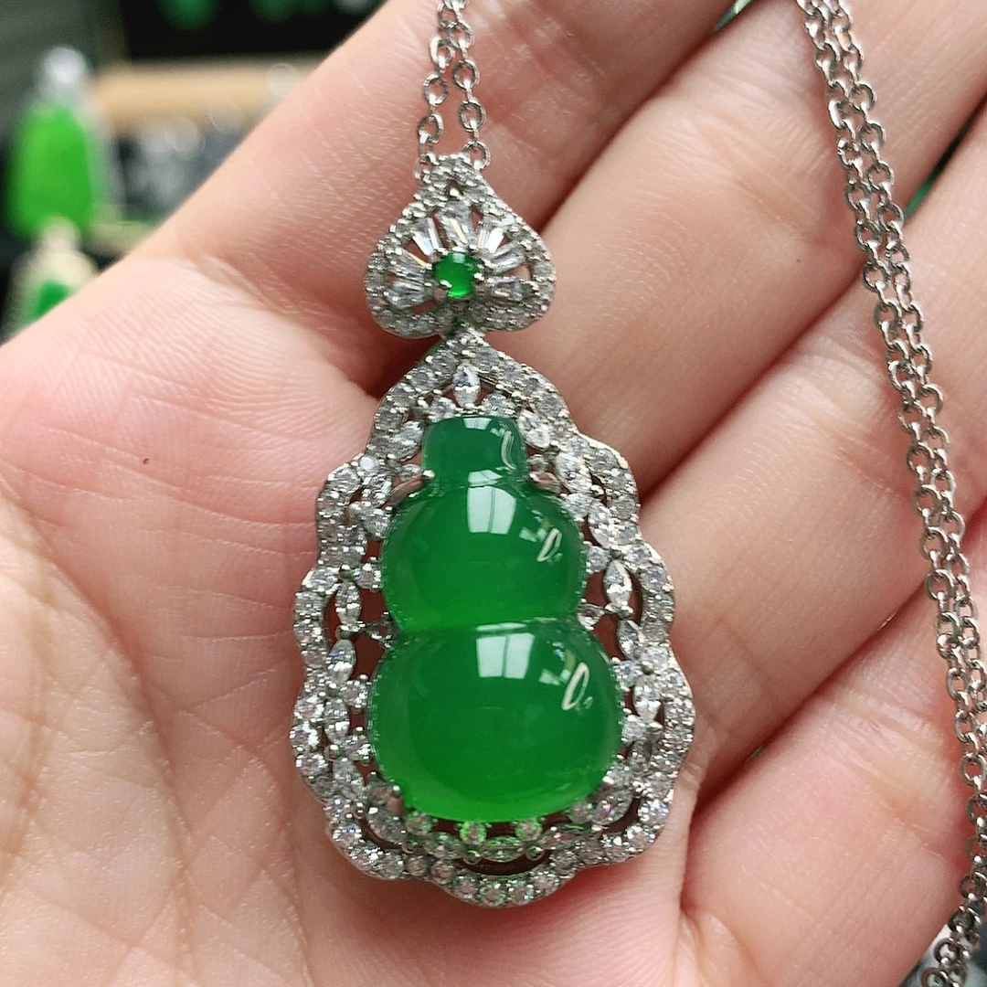 玛瑙/玉髓吊坠合金