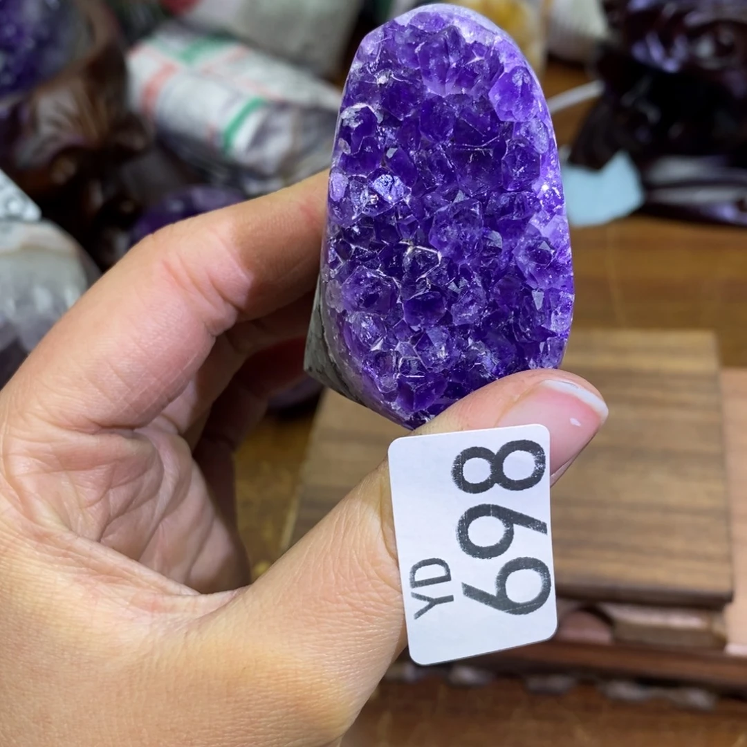 水晶大型摆件（非配饰）未镶嵌