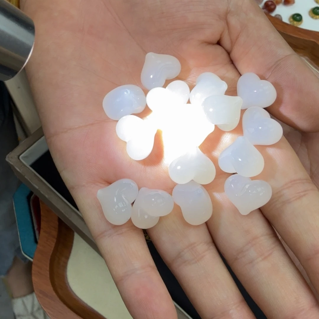 和田玉未镶嵌颈饰白玉桃心TZ多样性拍一发一