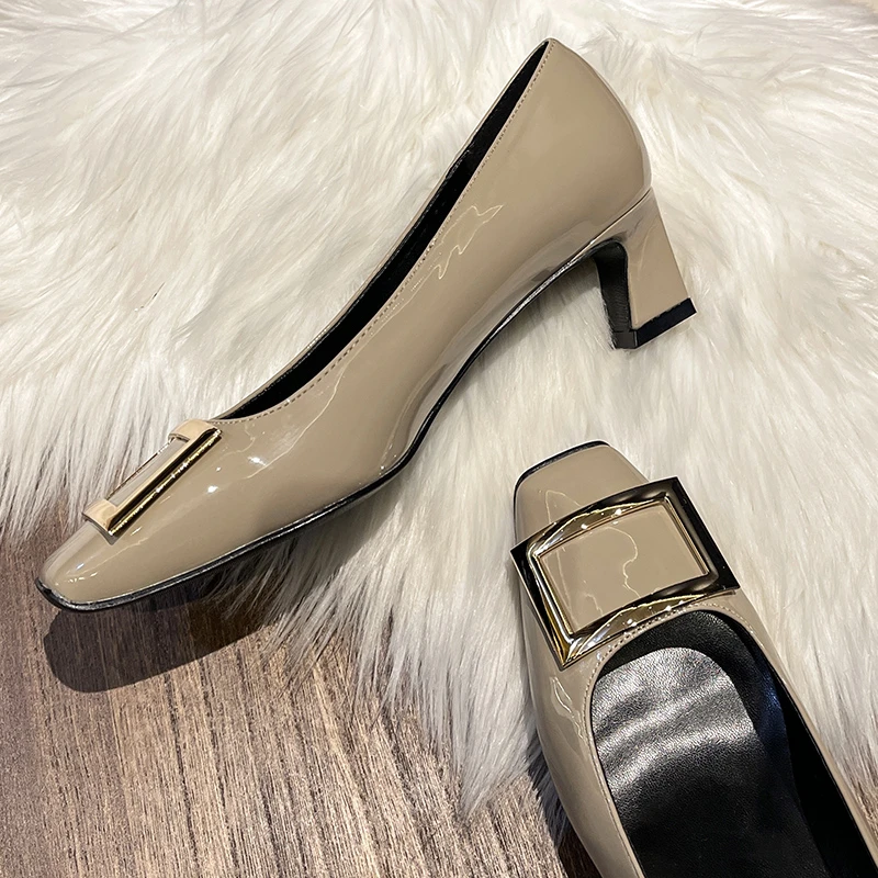 rv方扣粗跟单鞋女中跟2025春夏季复古浅口方头大象灰通勤高跟鞋子