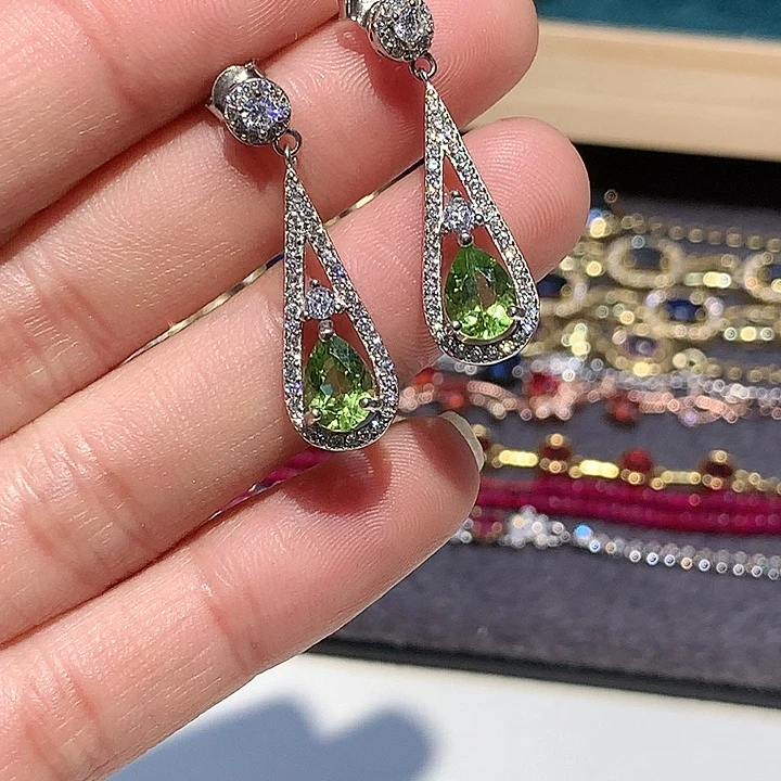 耳饰银S925镶嵌橄榄石