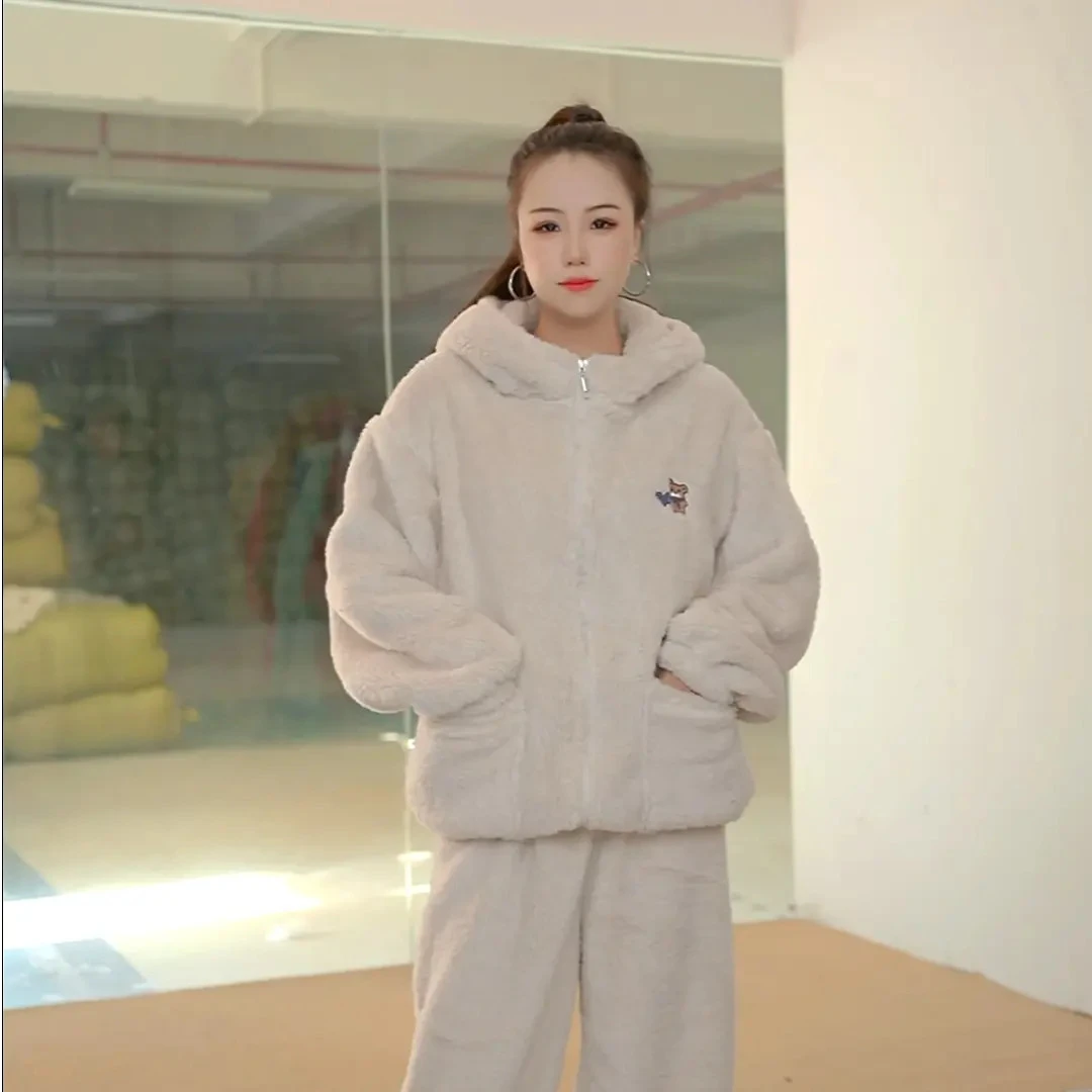 情侣款可外穿运动小熊睡衣女连帽家居服套装女松紧带套装秋季