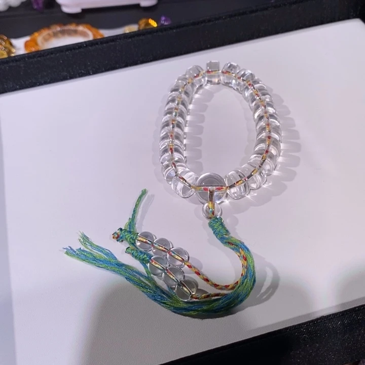 水晶手链未镶嵌亏漏不退换